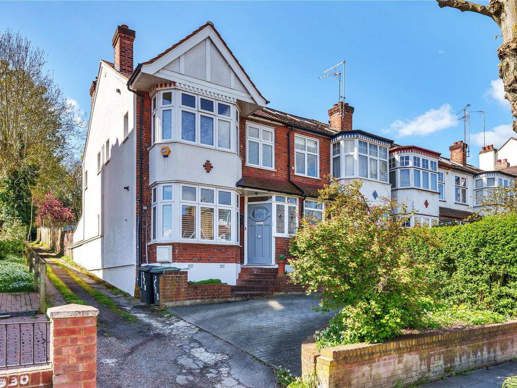 4 bed end terrace house for sale in Alexandra Park Road, Alexandra Park