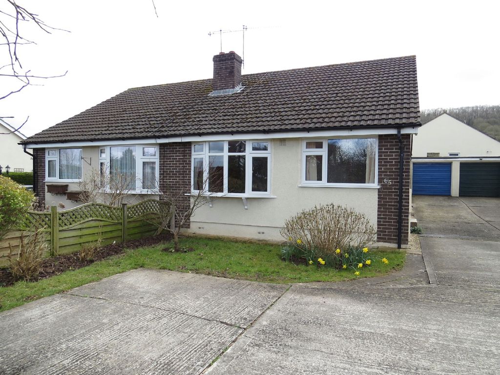 2 bed semidetached house to rent in Knightcott Road, Banwell, North