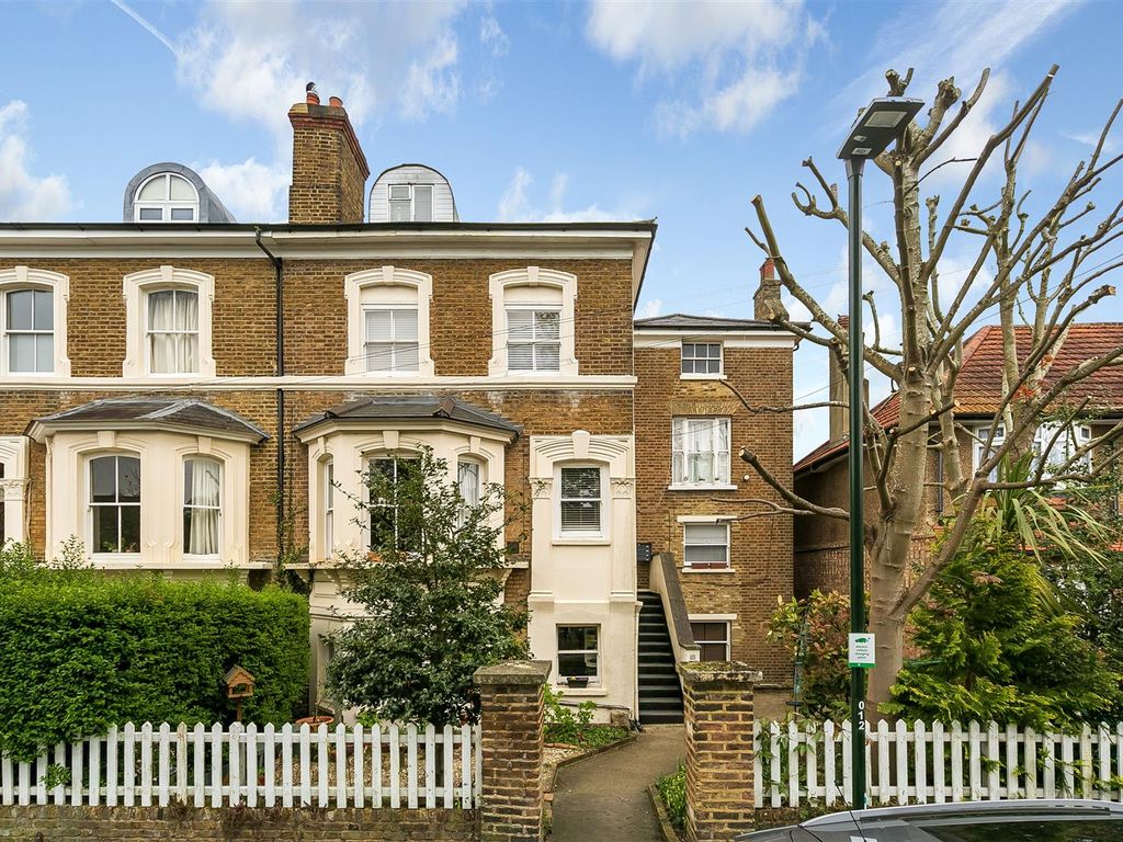 2 bed for sale in Laurel Road, Hampton Hill, Hampton TW12, £575,000 Zoopla