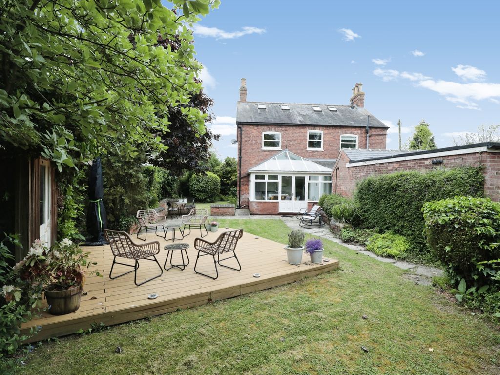 5 bed detached house for sale in Top Pasture Lane, North Wheatley