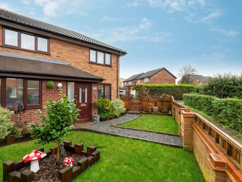 2 bed semidetached house for sale in Reydon Close, Norwich NR5, £