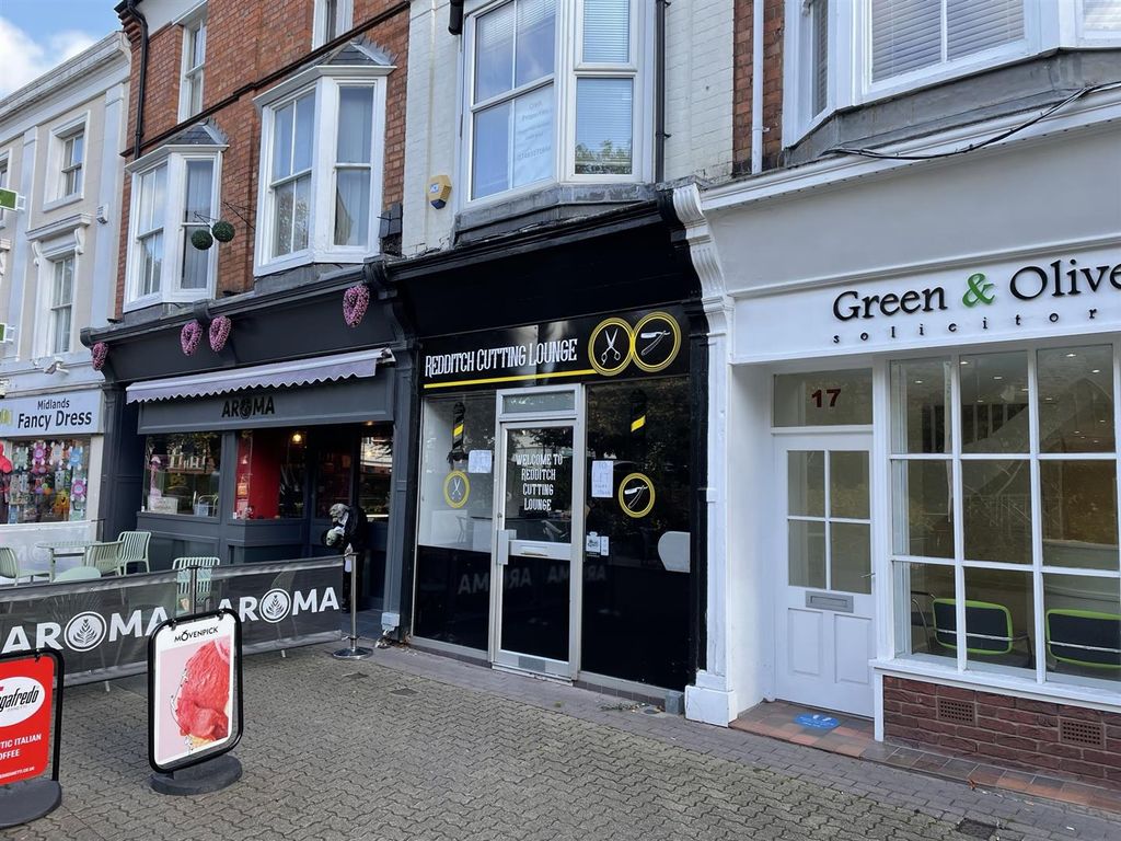 Retail premises to let in 16 Church Green East, Redditch B98 Zoopla