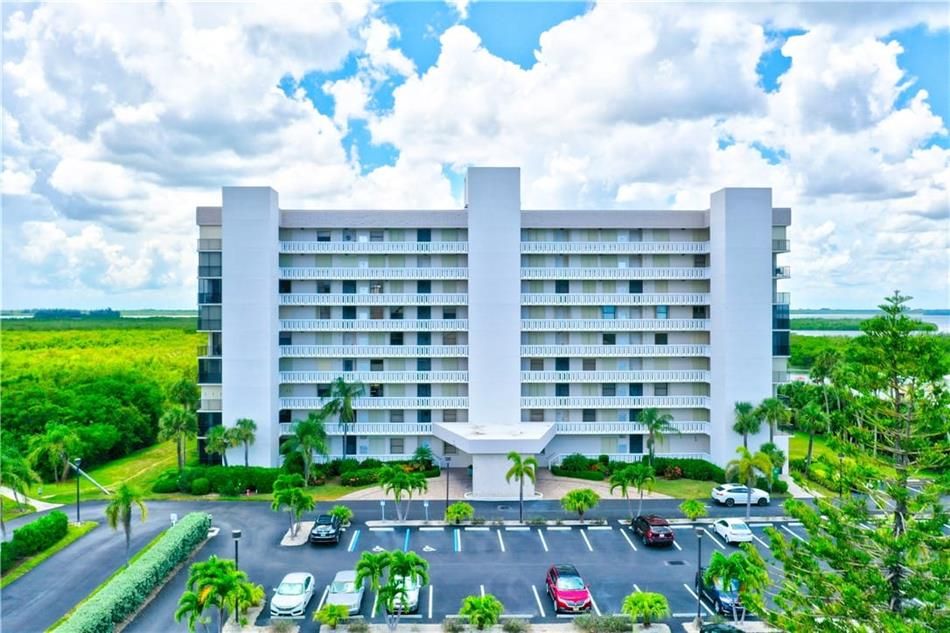 Town house for sale in 5059 North Highway 701, Hutchinson Island