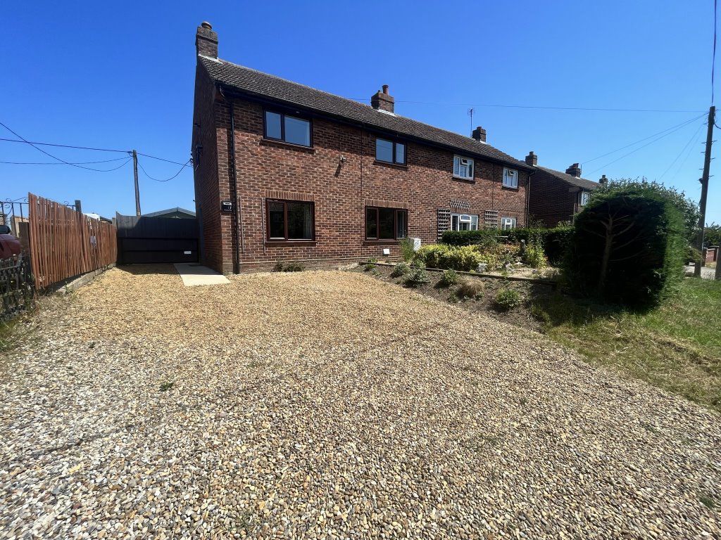3 bed semidetached house to rent in St. Andrews Lane, Necton, Swaffham