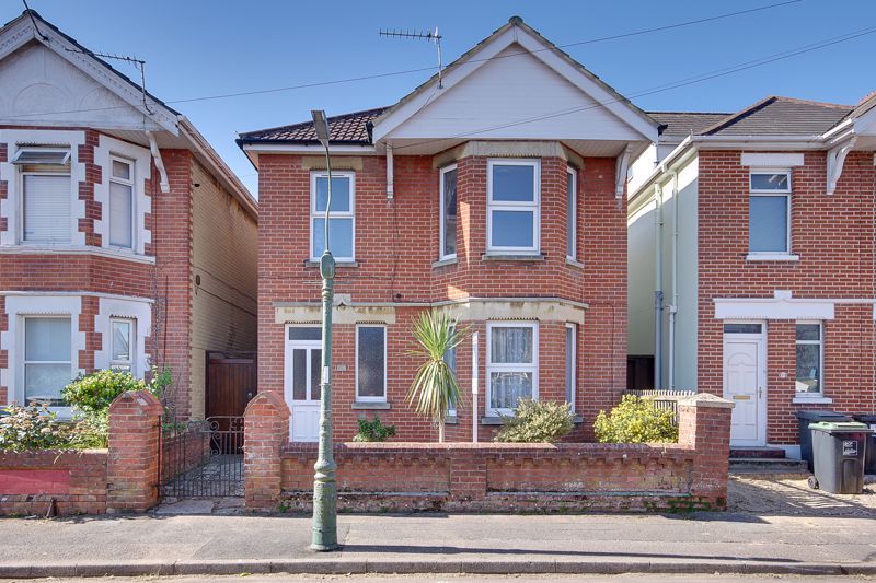 3 bed detached house for sale in Acland Road, Charminster BH9 Zoopla