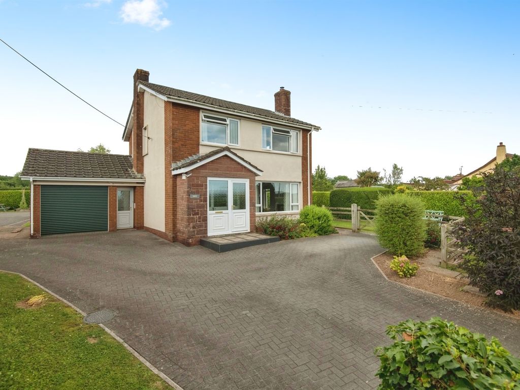 3 bed detached house for sale in Lower Town, Sampford Peverell