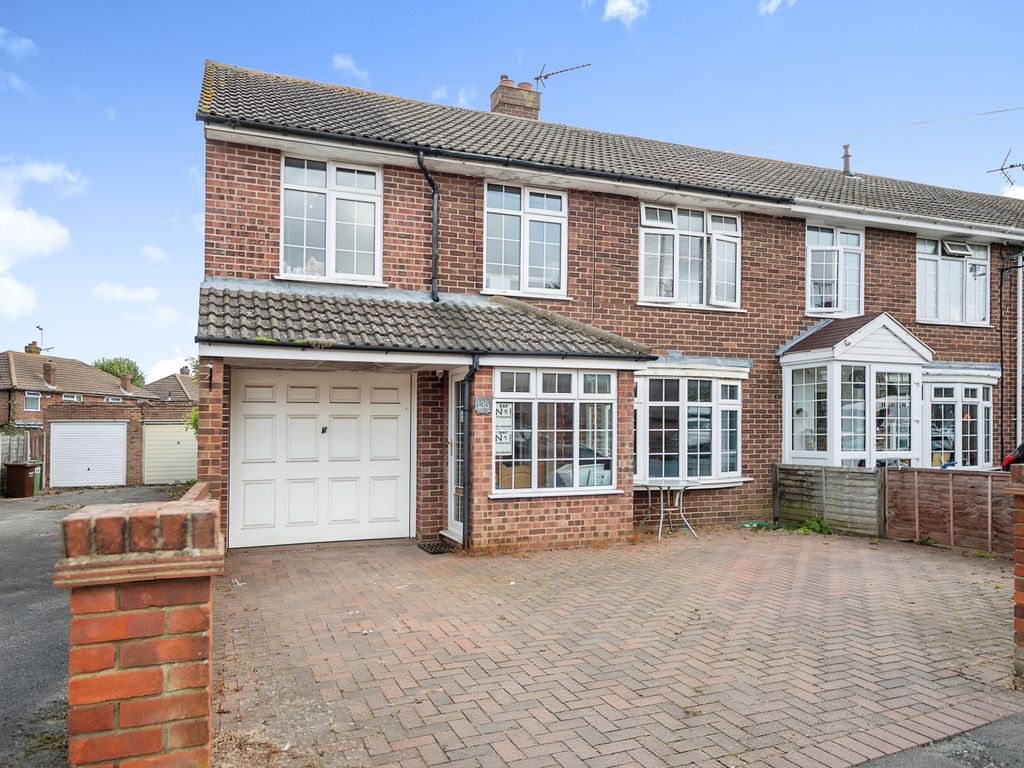 5 bed end terrace house for sale in Hempstead Road, Hempstead, Gillingham ME7, £489,500 Zoopla