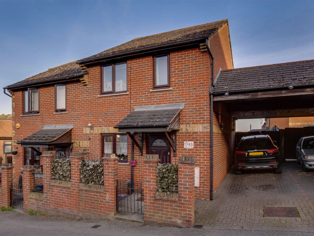 2 bed semidetached house for sale in Desborough Park Road, High