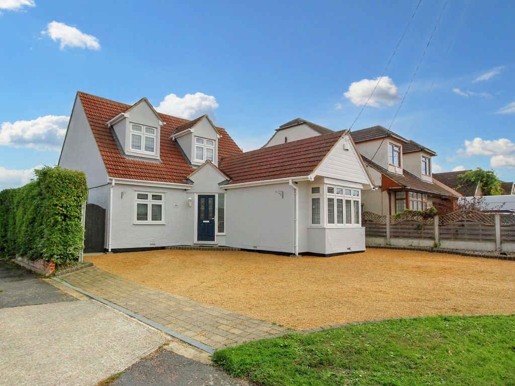 Louvaine Avenue, Wickford SS12  