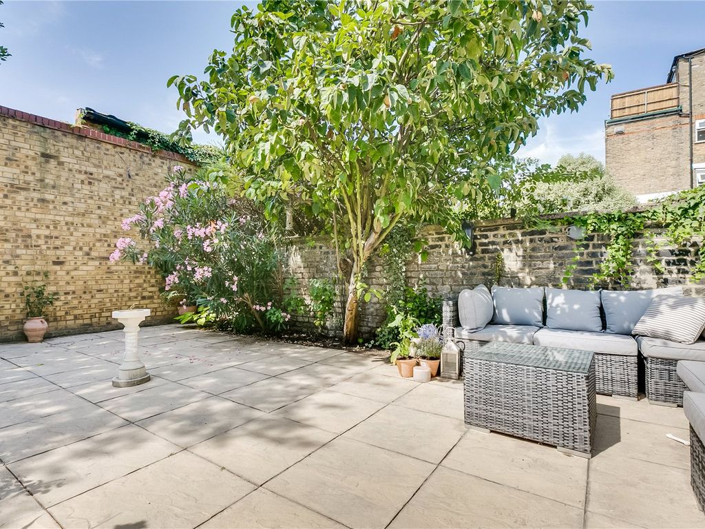 1 bed flat to rent in Dawes Road, Fulham SW6 Zoopla