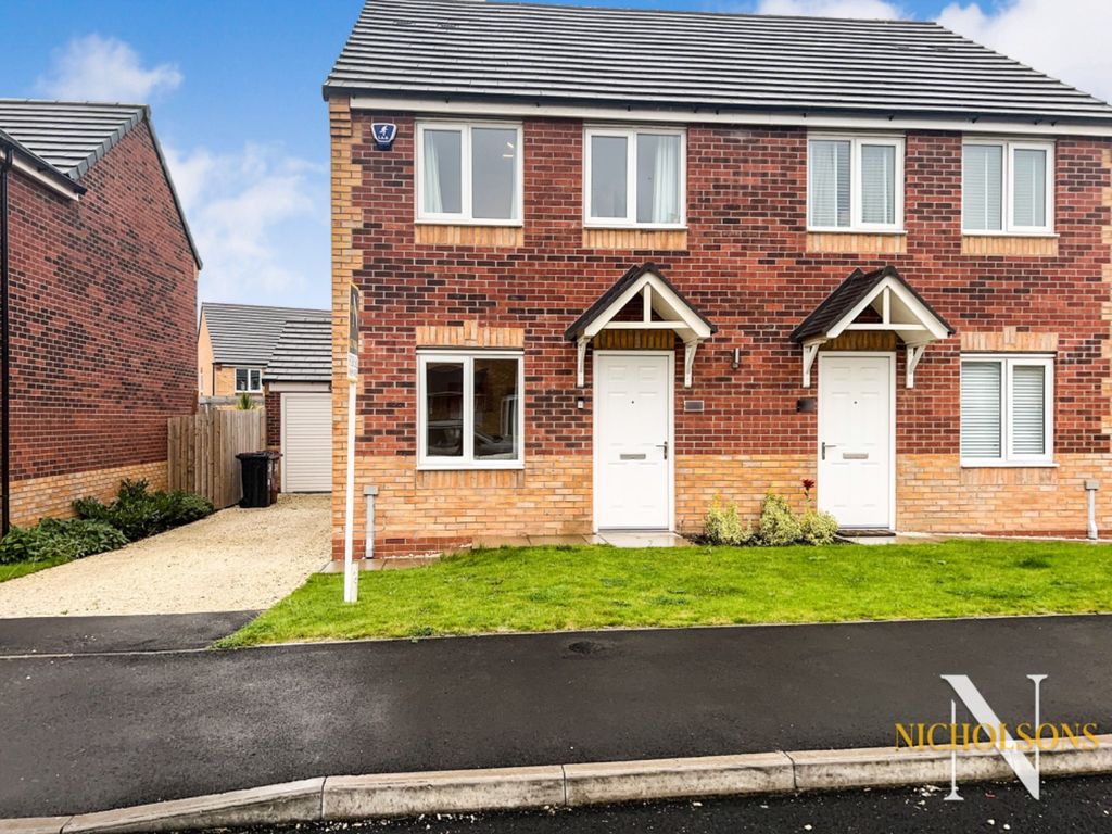 3 bed semidetached house for sale in Model Lane, Creswell, Worksop
