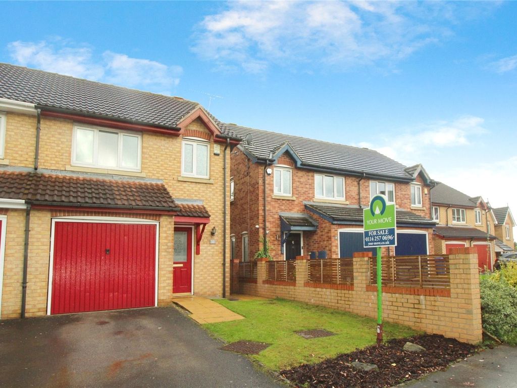 3 bed semidetached house for sale in Ironstone Crescent, Chapeltown