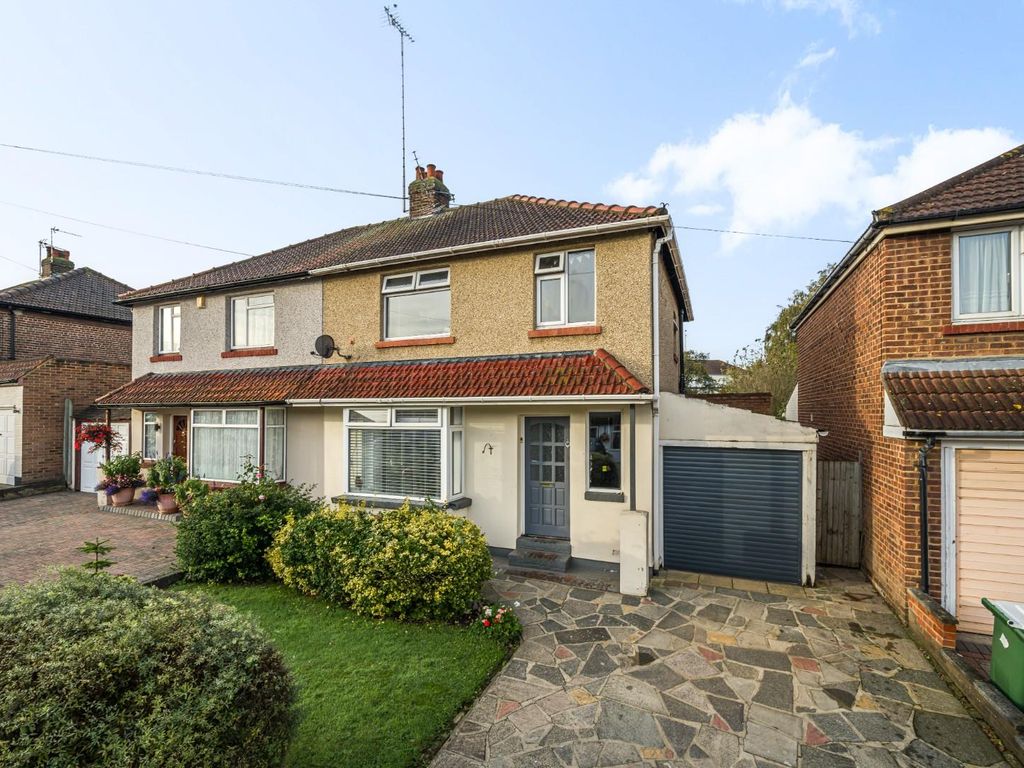 3 bed semidetached house for sale in Manor Way, Bexleyheath DA7, £525,000 Zoopla