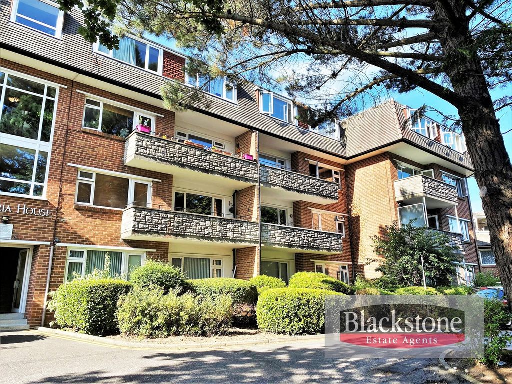 2 bed flat for sale in Redhill Drive, Redhill, Bournemouth, Dorset BH10