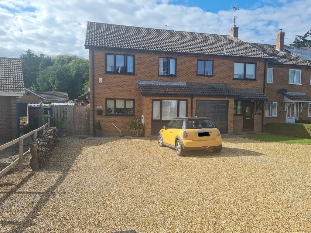 3 bed end terrace house for sale in Lutton Gowts, Lutton, Spalding PE12