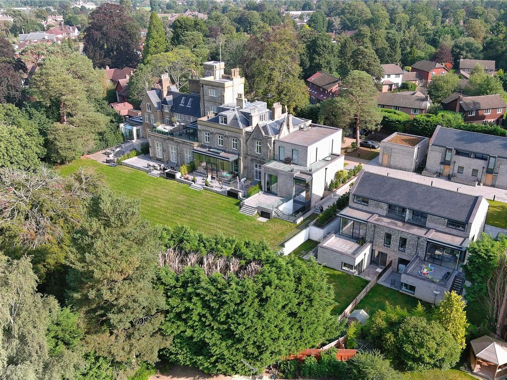 Ravensbourne Westerham Road Keston BR2  