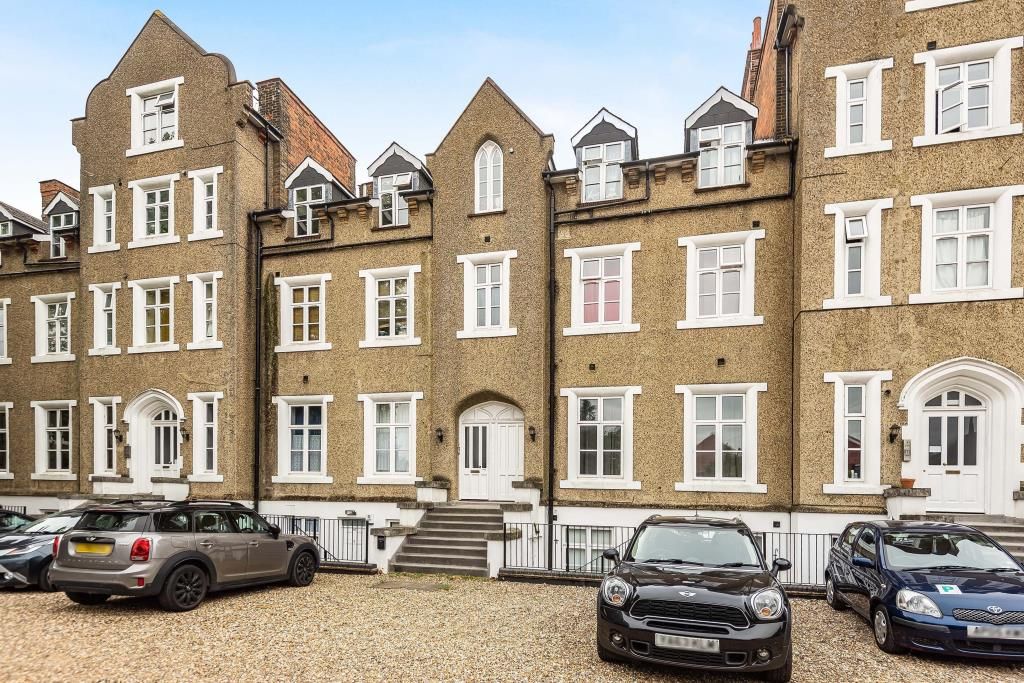 2 bed flat to rent in Upton Park, Slough SL1 Zoopla