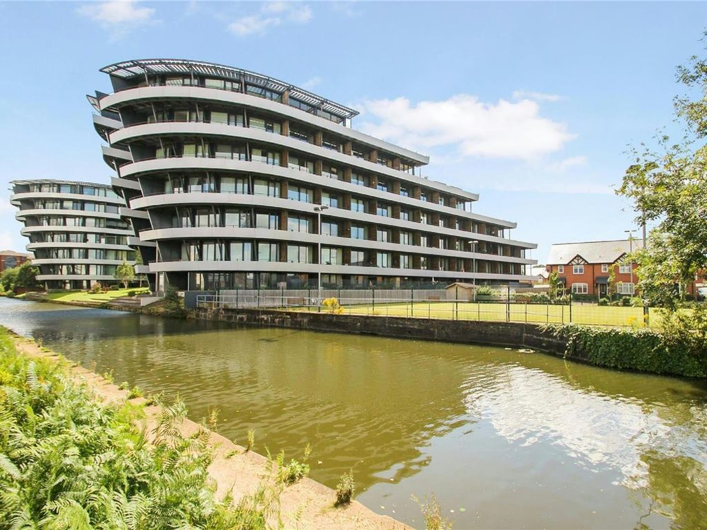 3 bed flat for sale in Woodfield Road, Broadheath, Altrincham WA14 Zoopla