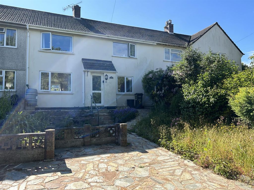 2 bed property for sale in Lostwood Road, St. Austell PL25 Zoopla