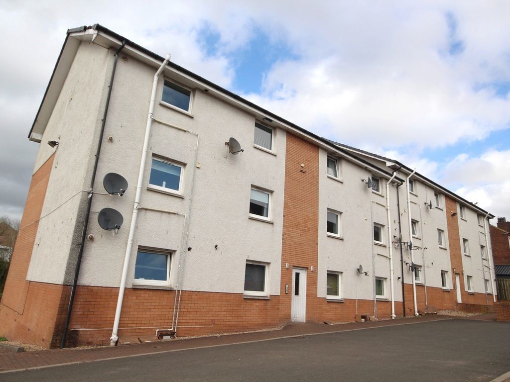 2 bed flat to rent in Lincoln Court, Coatbridge ML5 Zoopla