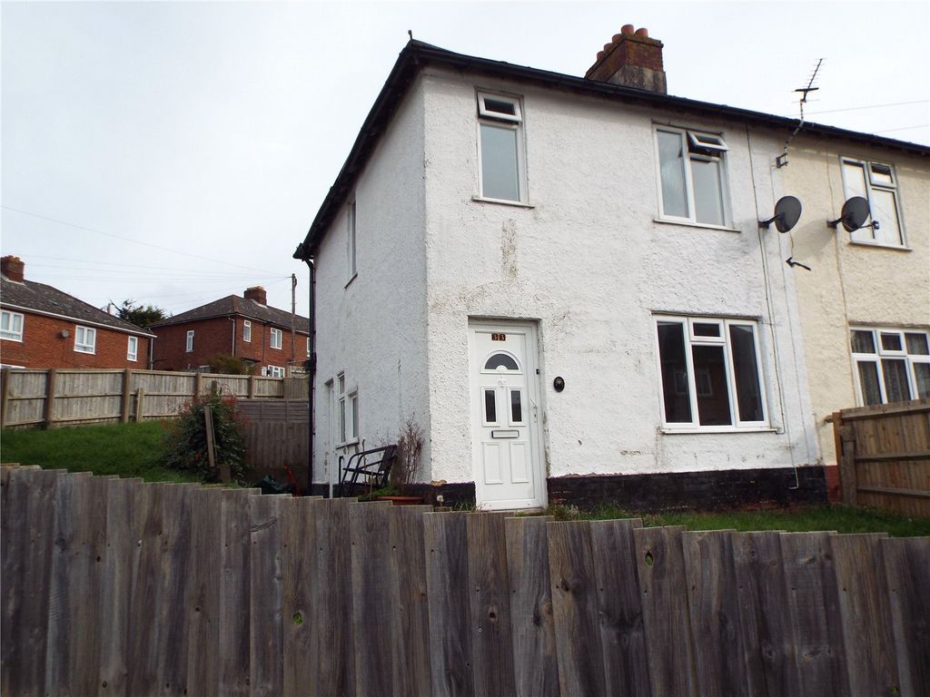 2 bed semidetached house for sale in Highfield Road, Newport, Isle Of