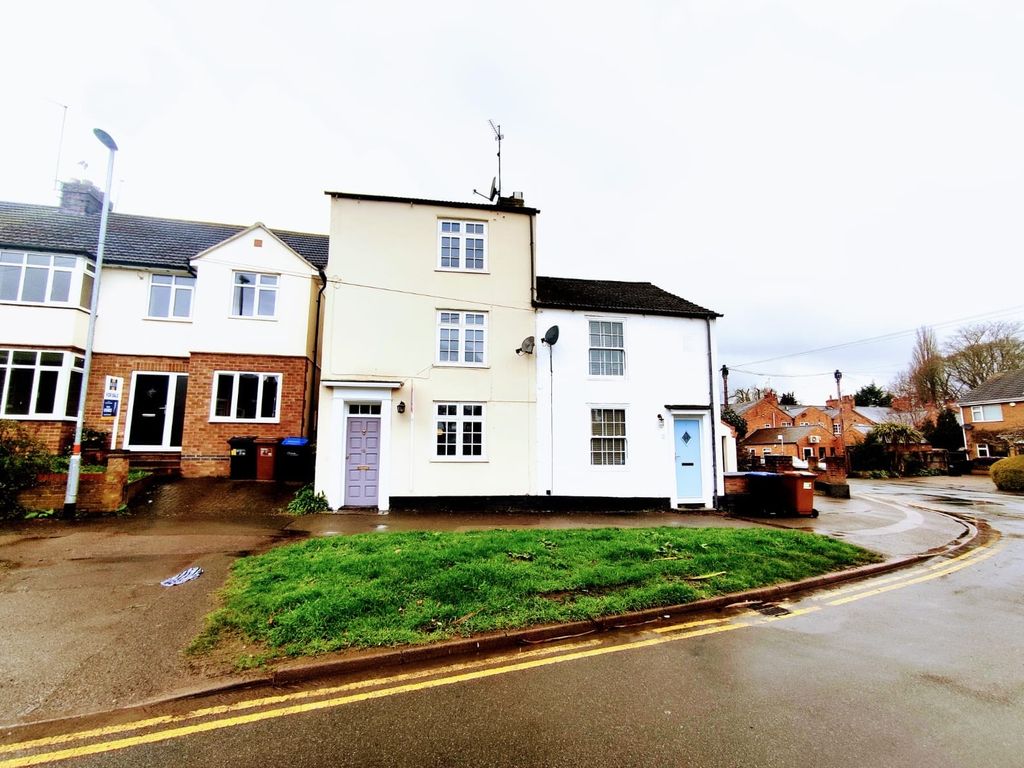 4 bed terraced house to rent in The Green, Hardingstone NN4 Zoopla