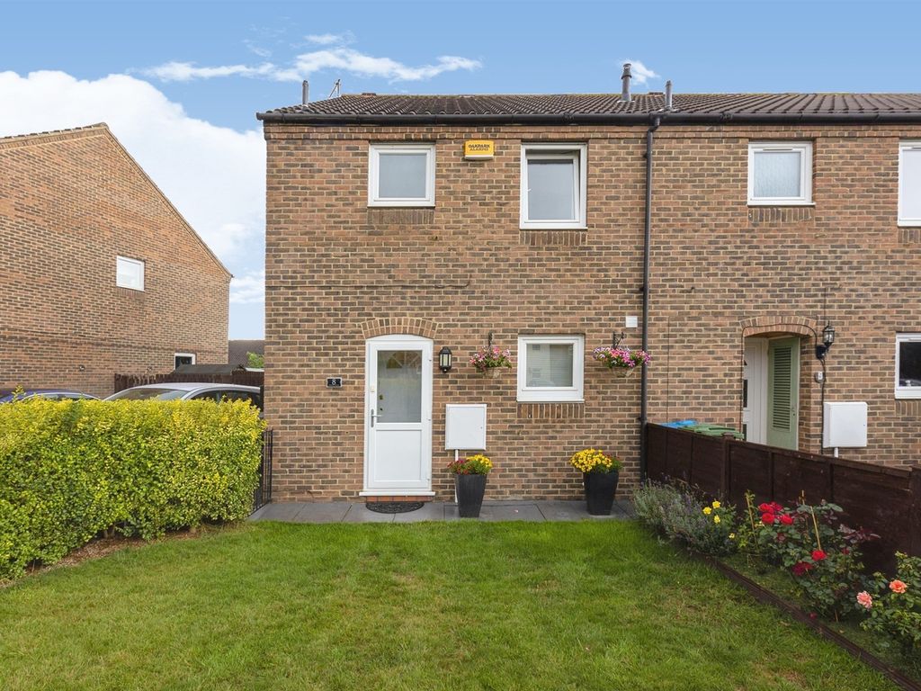 3 bed end terrace house for sale in Ailward Road, Aylesbury HP19 Zoopla