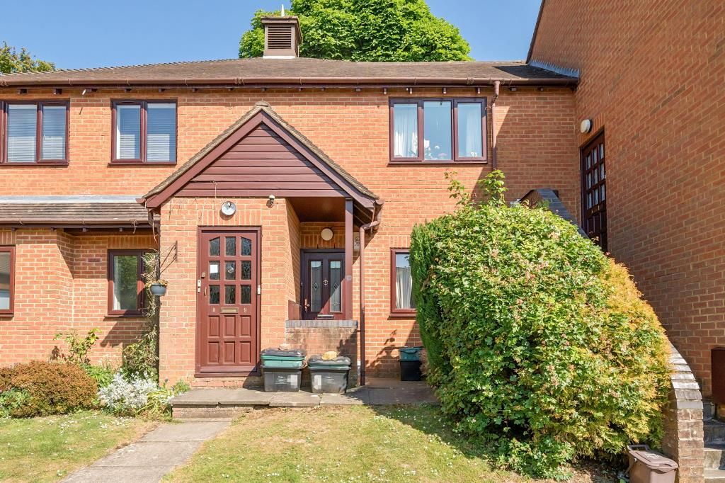 2 bed for sale in High Buckinghamshire HP13 Zoopla