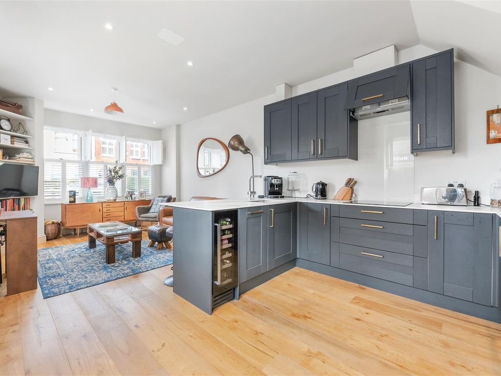 3 bed property for sale in Brookwood Road, London SW18, £899,995 Zoopla