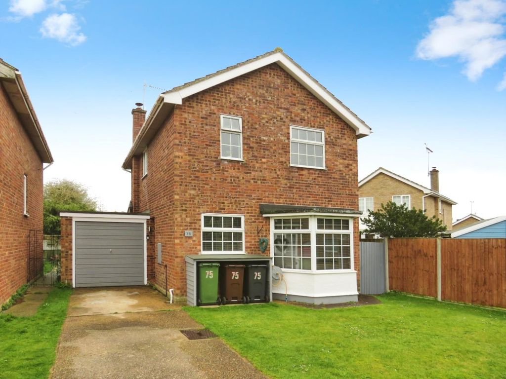 3 bed detached house for sale in The Lammas, Mundford, Thetford IP26, £