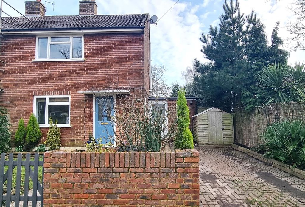 2 bed semidetached house for sale in Cuthbert Close, BexhillOnSea TN39, £279,950 Zoopla