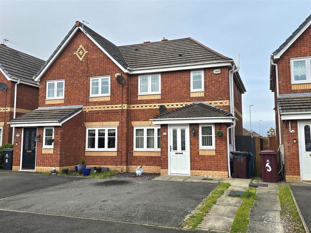 3 bed semidetached house to rent in Ambleside Drive, Kirkby, Liverpool