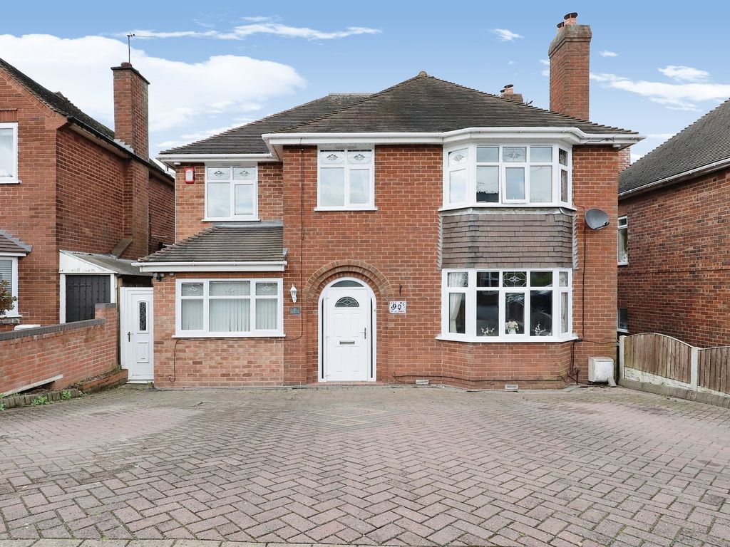 5 bed detached house for sale in Ivyhouse Lane, Coseley, Bilston WV14