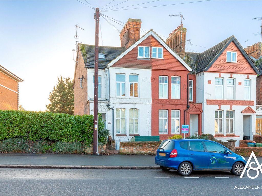1 bed flat for sale in Bicester Road, Aylesbury HP19 Zoopla