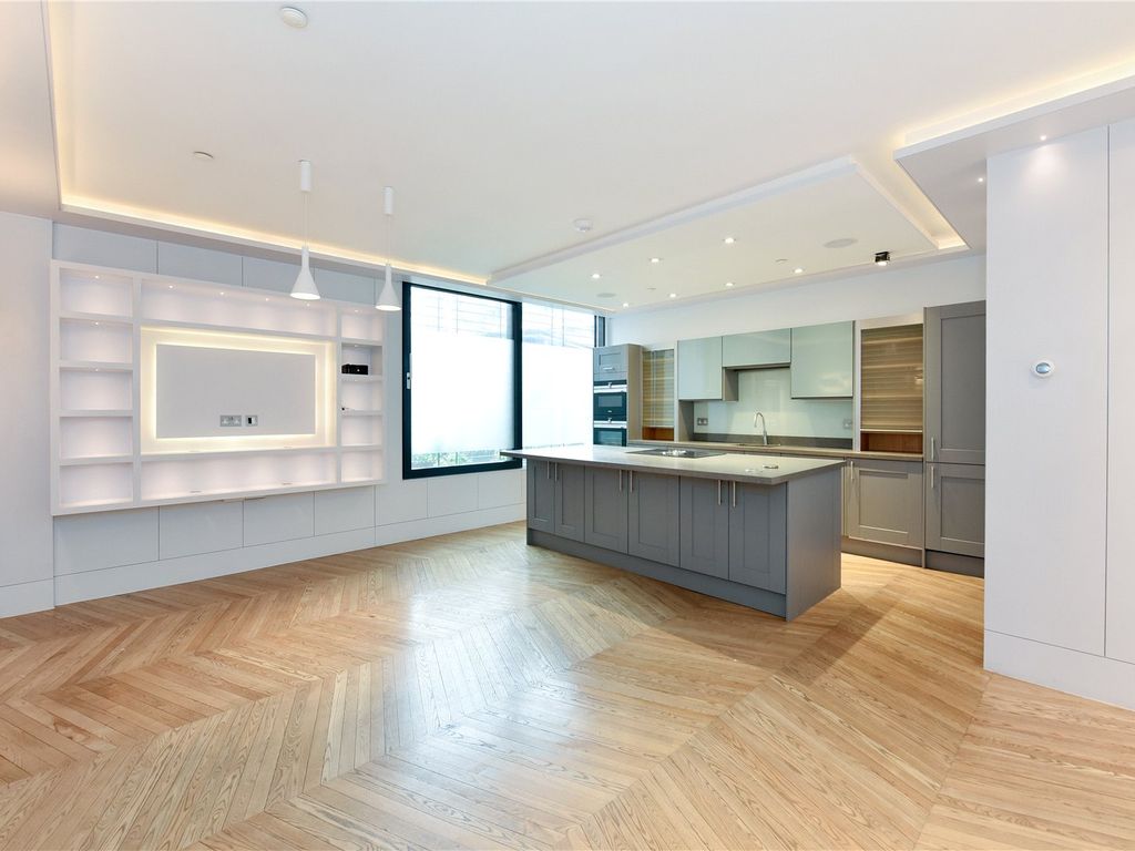 4 bed detached house to rent in Ferdinand Street, Camden Town, London