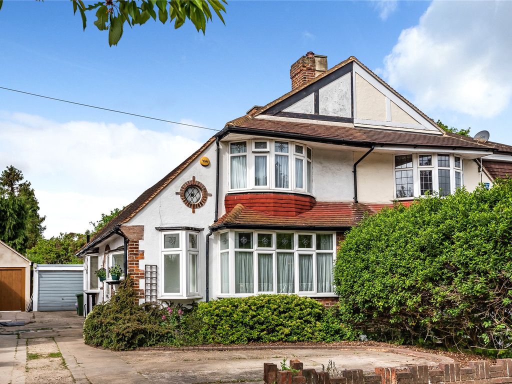 3 bed semidetached house for sale in Links Way, Beckenham BR3 Zoopla