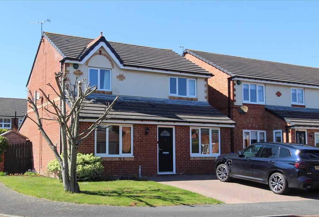 3 bed detached house for sale in Murston Avenue, Northburn Edge