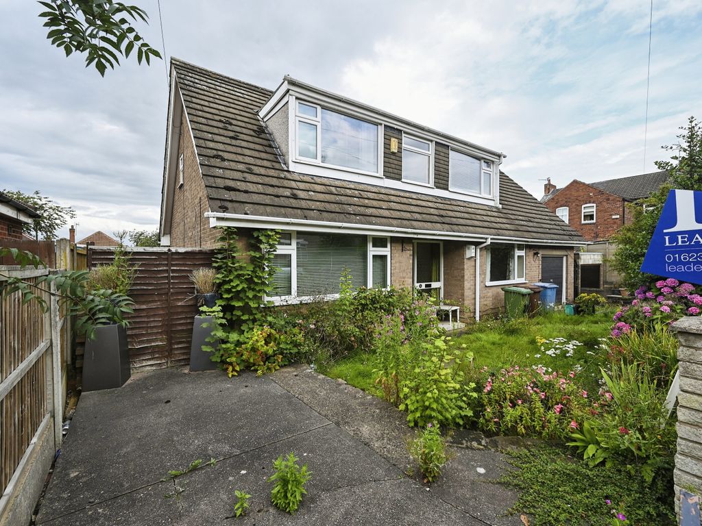 4 bed detached house for sale in Crown Street, Mansfield, Nottingham