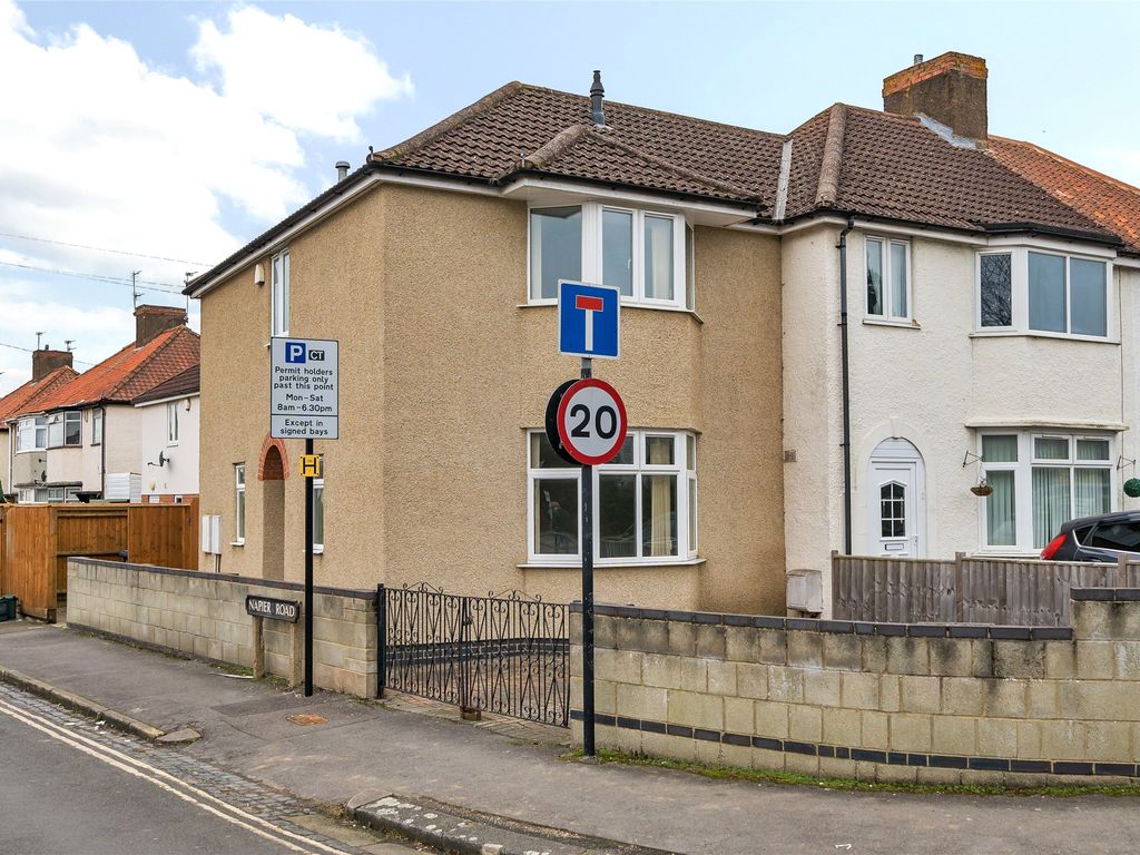 2 bed semidetached house for sale in Garsington Road, Cowley, Oxford