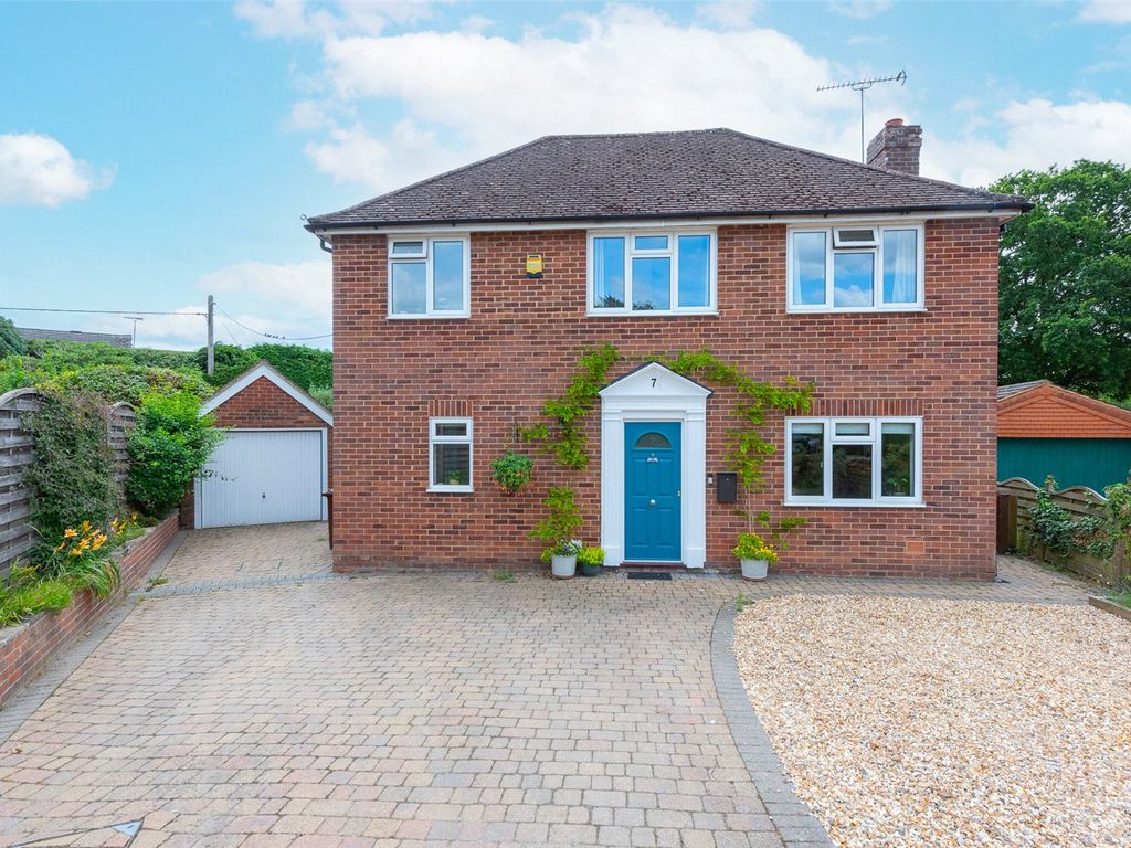 4 bed detached house for sale in St. Peters Mead, Ash, Guildford