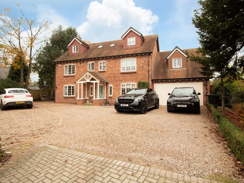 5 bed detached house for sale in Orchard House, Main Street, Calverton