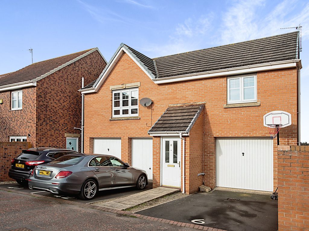 2 bed flat for sale in Burnside Close, Boldon Colliery NE35 Zoopla