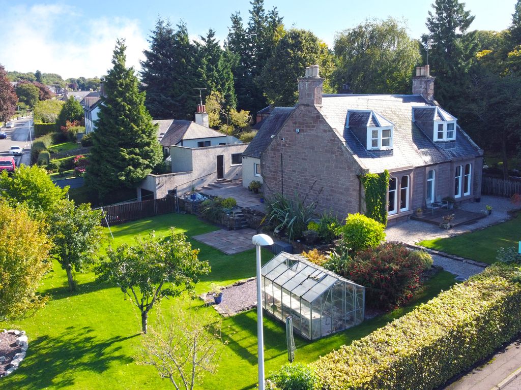 5 bed detached house for sale in Pearse Street, Brechin DD9, £420,000