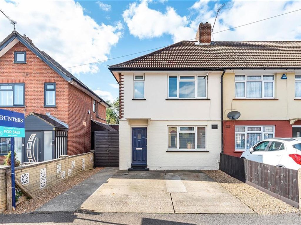 2 bed end terrace house for sale in Beechwood Avenue, Hayes, Middlesex