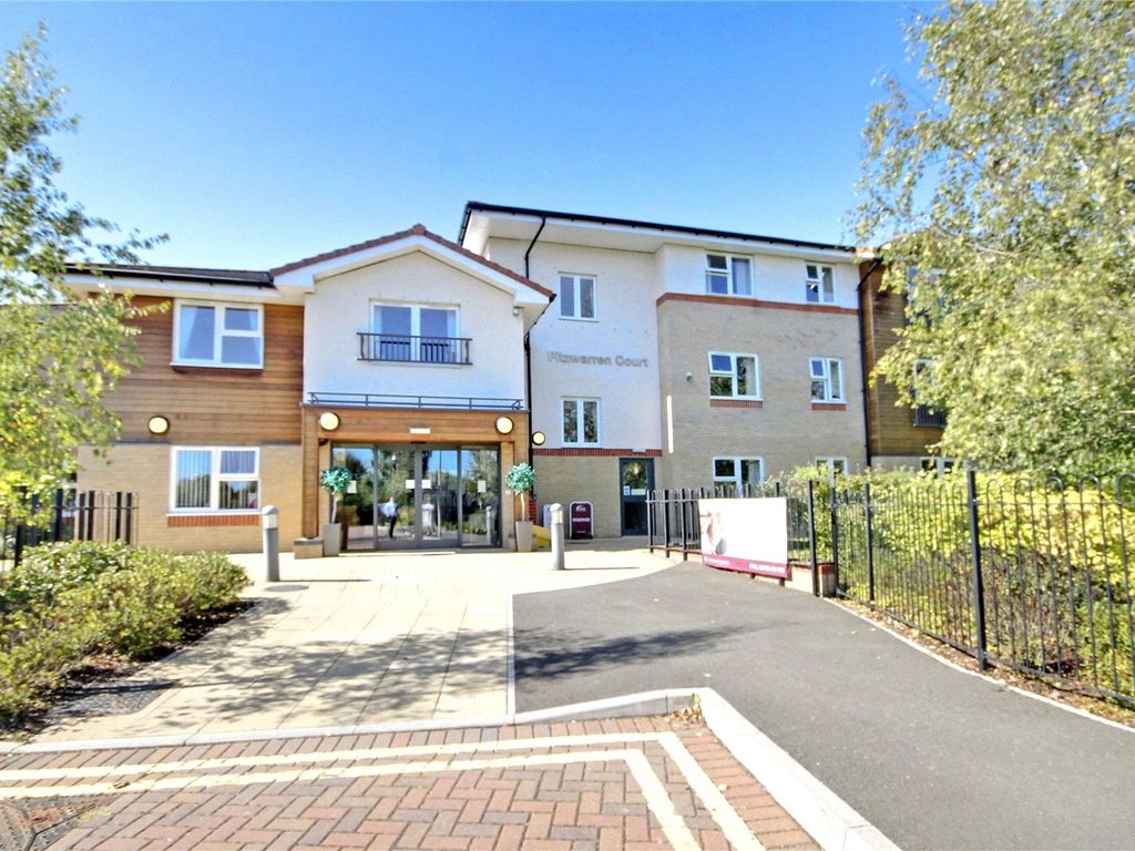 2 bed flat for sale in Stanton Fitzwarren, Kingsdown Road, Swindon
