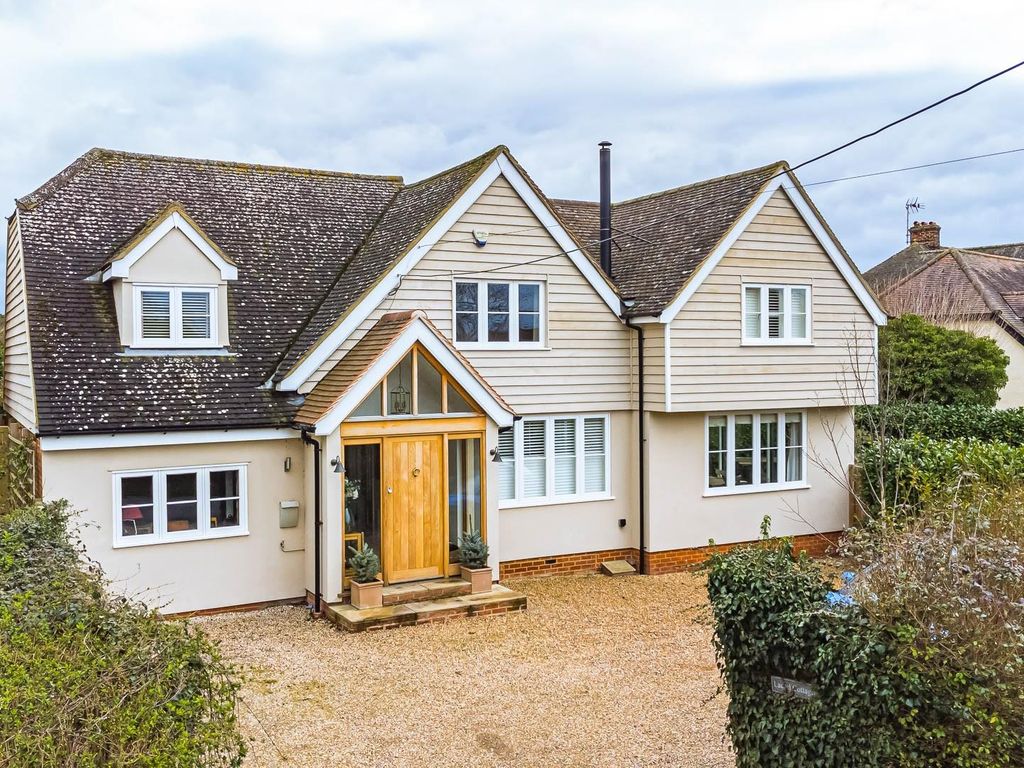 5 bed detached house for sale in Mill Road, Felsted, Dunmow CM6 Zoopla