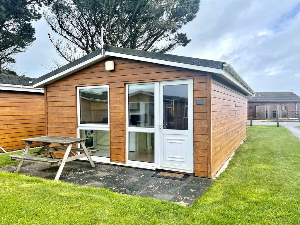 2 bed bungalow for sale in Atlantic Bay, St. Merryn, Padstow PL28 Zoopla