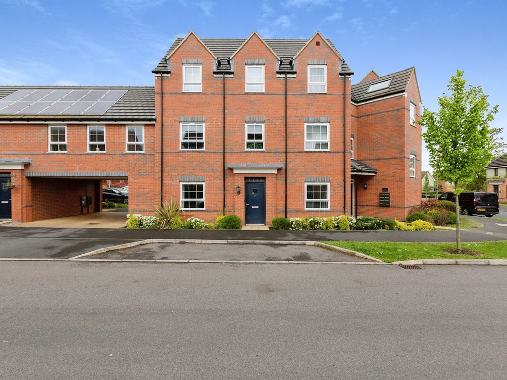 2 bed for sale in Tiberius Drive, Fairfields, Milton Keynes