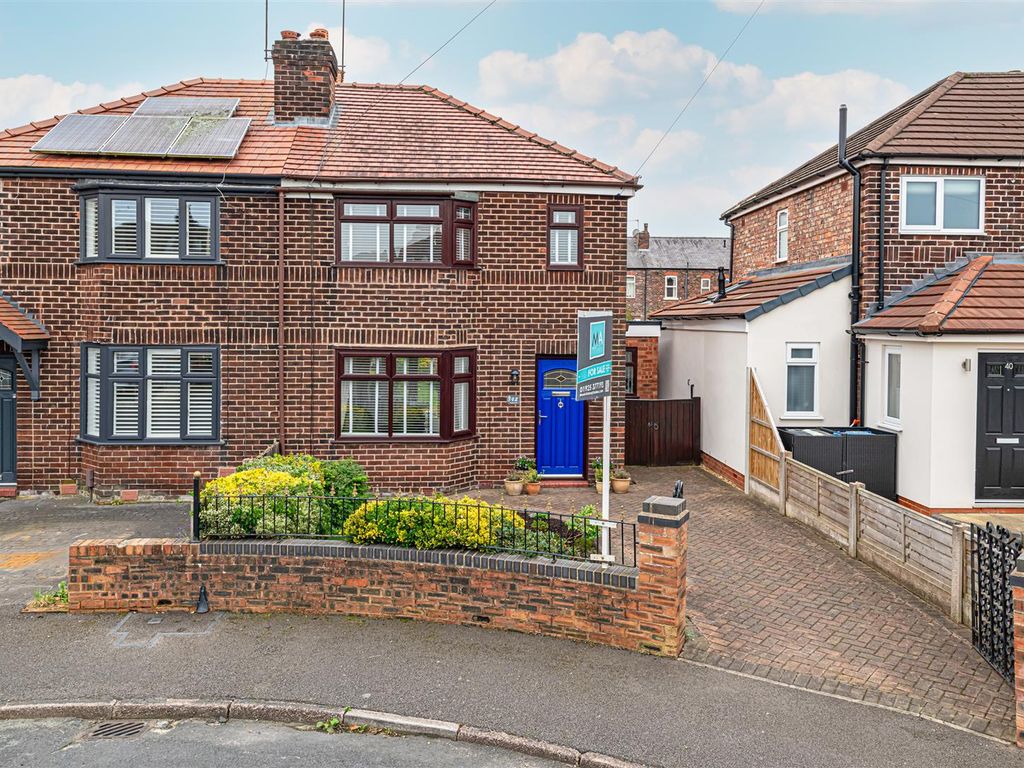 3 bed semidetached house for sale in Cawthorne Avenue, Grappenhall