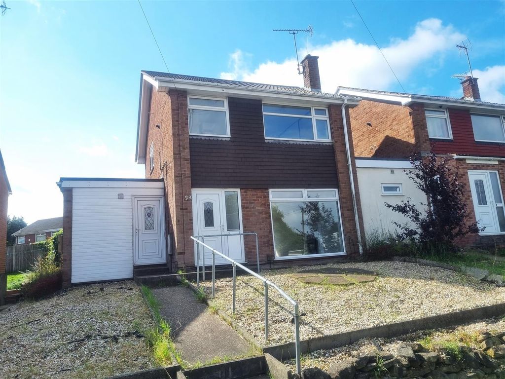 3 bed linkdetached house for sale in Abbott Road, Mansfield NG19 Zoopla